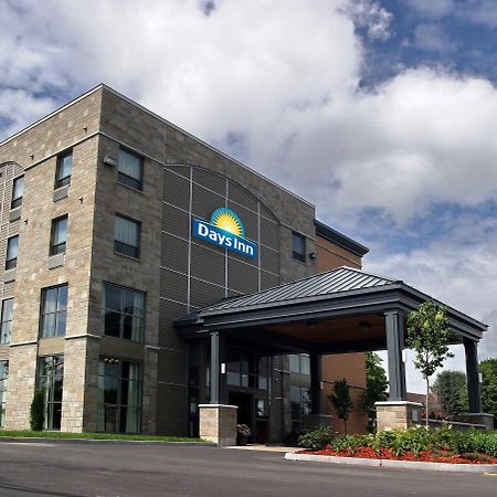 Days Inn By Wyndham Lévis Eksteriør billede